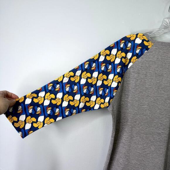 LuLaRoe Disney Donald Duck Randy Gray Blue Raglan Sleeve Shirt Women's Sie L - Picture 11 of 12